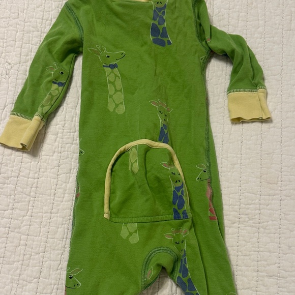 The Beaufort Bonnet Company Green Giraffe Footed Kids Pajamas - Picture 2 of 3